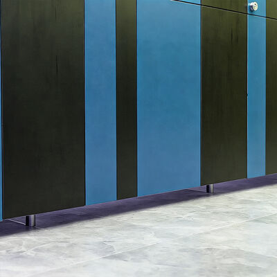 Antibacterial Toilet Partition Systems HPL Commercial Toilet Cubicles For Public Space