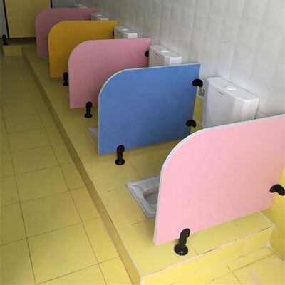 Custom Size Kids Toilet Partition Moisture Resistant High Pressure Laminate Toilet Partition Durable