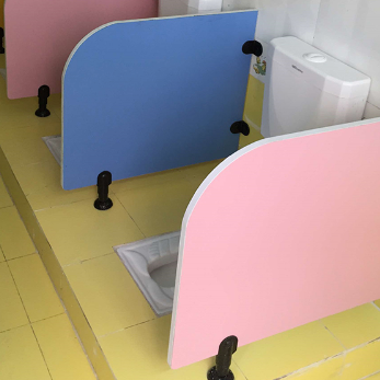 Moisture Resistant Kids Toilet Partition Compact HPL Bathroom Partitions Fire Proof