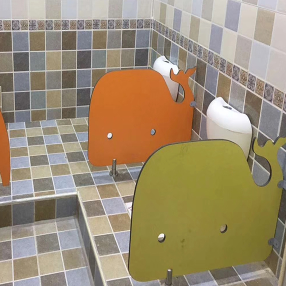HPL Honeycomb Board Kids Toilet Partition Colorful Preschool Toilet Partitions With Decor Protection