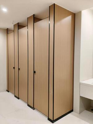HPL Compact Toilet Cubicle Partition, Wood Grain Phenolic Panel for Office, School, Mall Restroom